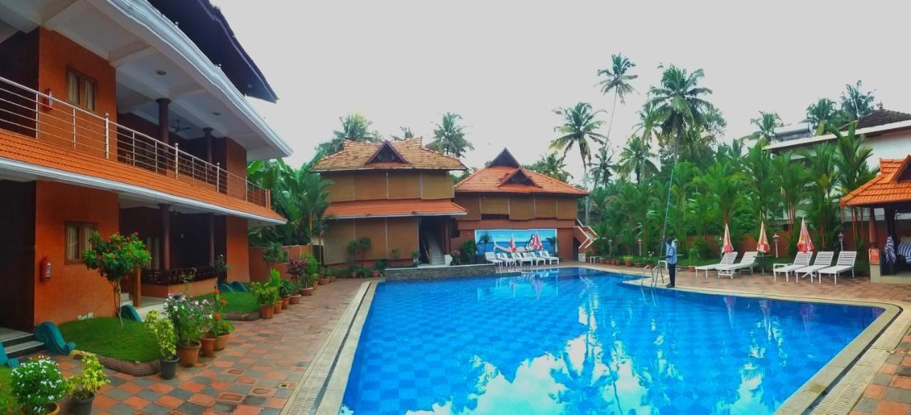 Nikhil Ayurvedic Heritage Hotel Varkala Exterior foto
