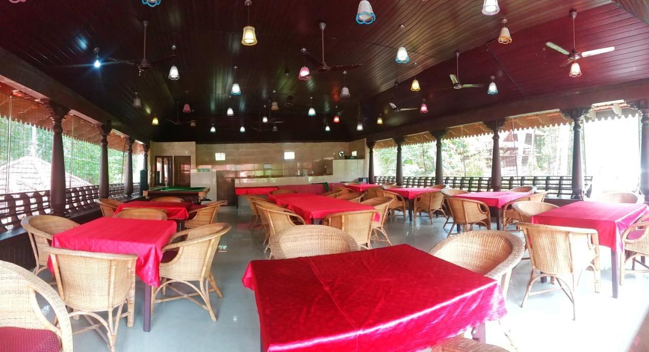 Nikhil Ayurvedic Heritage Hotel Varkala Exterior foto