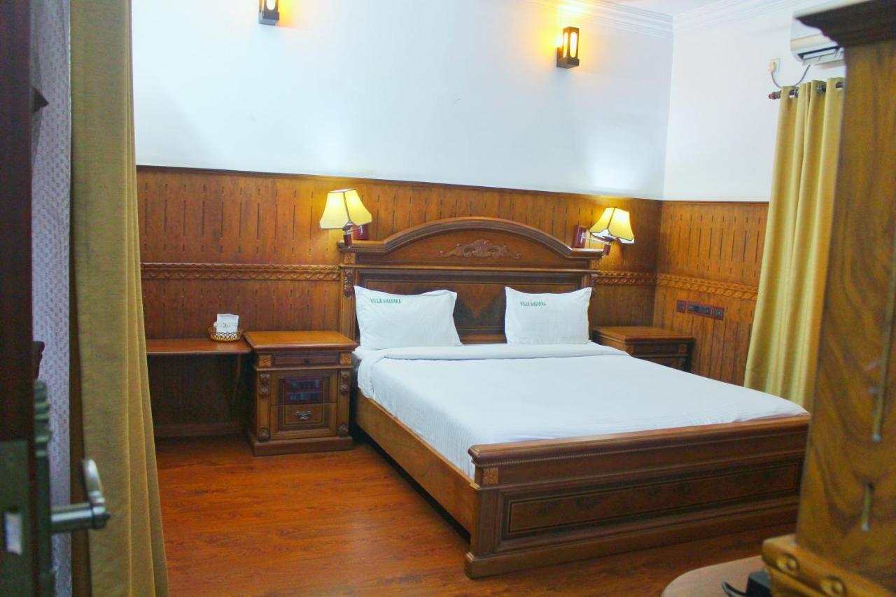 Nikhil Ayurvedic Heritage Hotel Varkala Exterior foto